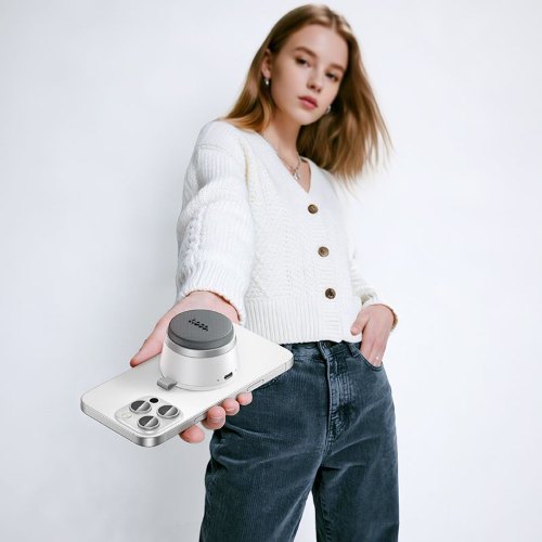 ALTOPARLANTE BLUETOOTH 8W 3H HOCO CON BLOCCO MAGNETICO INTEGRATO HC43 BIANCO