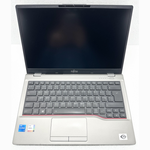 |RENOVATIO| REFURBISHED PC NOTEBOOK FUJITSU LIFEBOOK U7411 14"| INTEL CORE I5-1135G7 | RAM 16GB DDR4 (2X8) | SSD 256GB M.2 NVME | WEBCAM | WIFI | WINDOWS 11 PRO | GRADO A- |