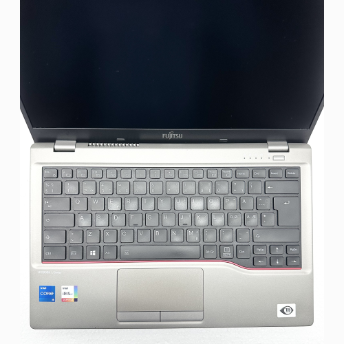 |RENOVATIO| REFURBISHED PC NOTEBOOK FUJITSU LIFEBOOK U7411 14"| INTEL CORE I5-1135G7 | RAM 16GB DDR4 (2X8) | SSD 256GB M.2 NVME | WEBCAM | WIFI | WINDOWS 11 PRO | GRADO A- |