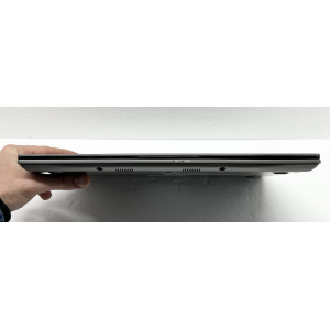 |RENOVATIO| REFURBISHED PC NOTEBOOK FUJITSU LIFEBOOK U7411 14"| INTEL CORE I5-1135G7 | RAM 16GB DDR4 (2X8) | SSD 256GB M.2 NVME | WEBCAM | WIFI | WINDOWS 11 PRO | GRADO A- |