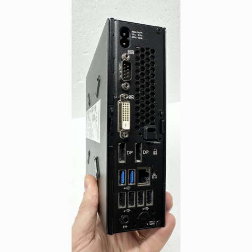 |RENOVATIO| PC REFURBISHED USFF MINI FUJITSU Q558 | INTEL CORE I5-9500T | RAM 8GB DDR4 | SSD 256GB SATA 2,5 | WIFI INTEGRATO | LETTORE DVD | WINDOWS 11 | (DVI-D - DISPLAY PORT) | GRADO A- |