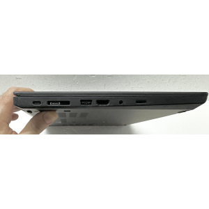 |RENOVATIO| REFURBISHED PC NOTEBOOK LENOVO THINKPAD T490 14"| INTEL CORE I5-8265U | RAM 16GB DDR4 (2X8) | SSD 512GB M.2 NVME | TASTIERA RETROILLUMINATA | WEBCAM | WIFI | WINDOWS 11 HOME | GRADO AB |