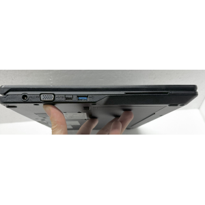 |RENOVATIO| REFURBISHED PC NOTEBOOK FUJITSU LIFEBOOK E5510 15,6"| INTEL CORE I3-10110U | RAM 8GB DDR4 (1X8) | SSD 256GB M.2 NVME | WEBCAM | WIFI | WINDOWS 11 HOME | GRADO A- |