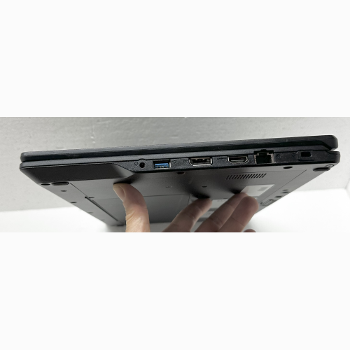 |RENOVATIO| REFURBISHED PC NOTEBOOK FUJITSU LIFEBOOK E5510 15,6"| INTEL CORE I3-10110U | RAM 8GB DDR4 (1X8) | SSD 256GB M.2 NVME | WEBCAM | WIFI | WINDOWS 11 HOME | GRADO A- |