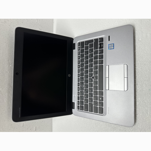 |RENOVATIO| REFURBISHED PC NOTEBOOK HP ELITEBOOK 820 G3 12,5"| INTEL CORE I5-6300U | RAM 8GB DDR4 (1X8) | SSD 256GB SATA 2,5 | WEBCAM | WIFI | WINDOWS 11 PRO | TASTIERA RETROILLUMINATA | GRADO AB |